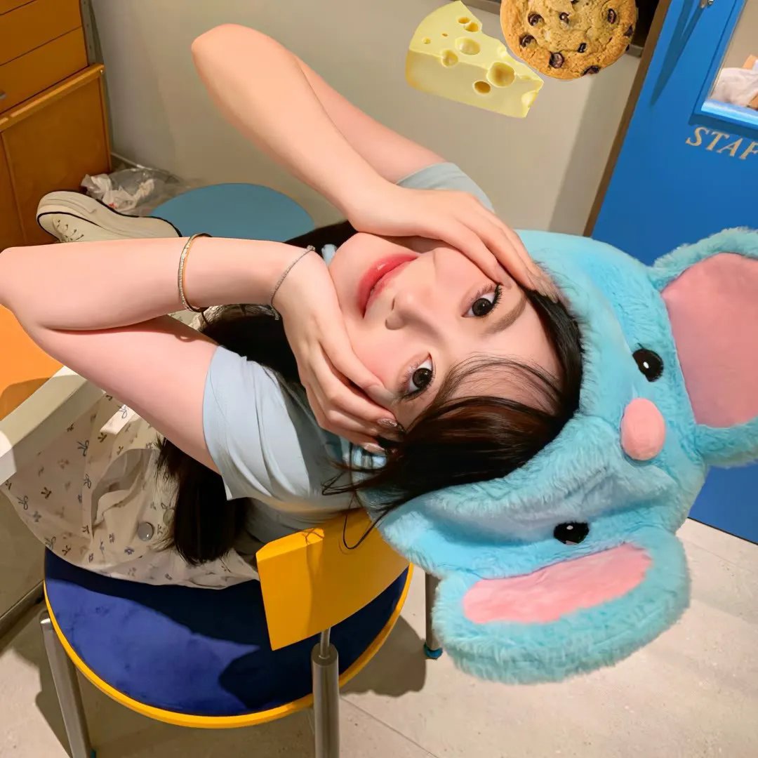 夜色中的她